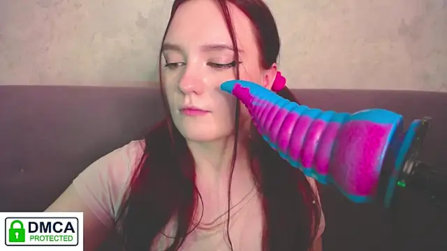 Alyssa___Scarlet live sex cam