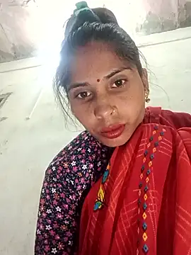 Veshali_Love143's cam snapshot