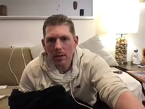 God_Of_ThundeRR live sex cam