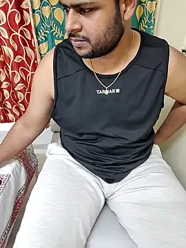 ChillBoyyy live sex cam