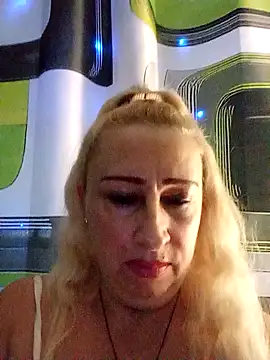 Esenia505 live sex cam