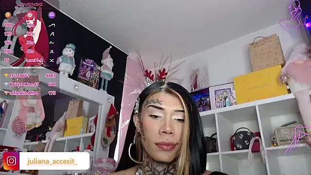 caroline_cossei live sex cam