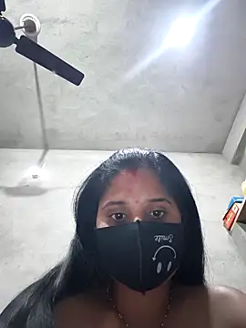 Curvy_Chaaya's cam snapshot