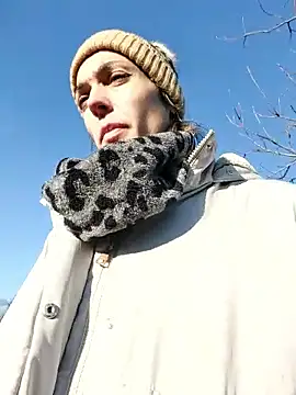 SheTheDeeevil live sex cam