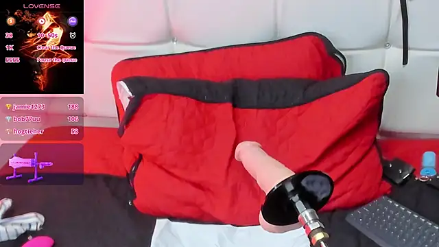 Violet_sl4ve's cam snapshot