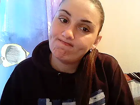 Yuliia30 live sex cam