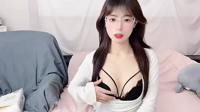 yuanbao_a's cam snapshot