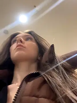 Ttixmila live sex cam