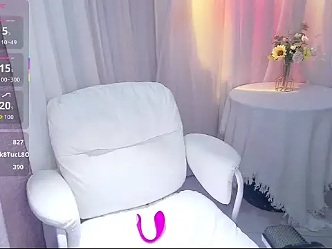 XIAOXIN-EET live sex cam