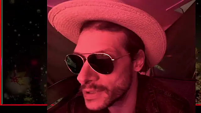 MasterDaddyCool live sex cam