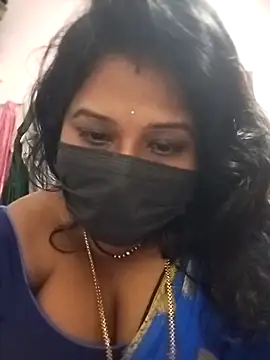 chaitara-reddy live sex cam