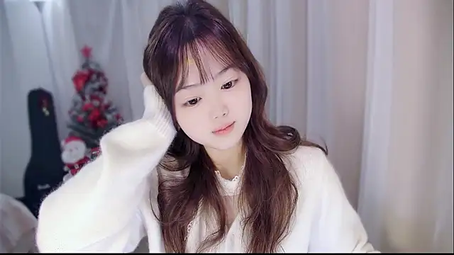 YUANYUAN-A live sex cam