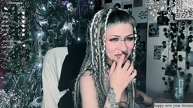 say_mary's cam snapshot