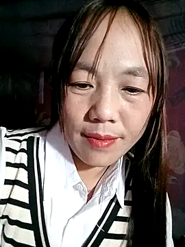 Sara_pusyy's cam snapshot