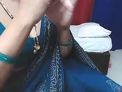 sunitha-3's cam snapshot