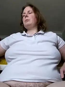 xxSexyBushLinnxx live sex cam