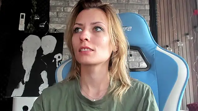 karo123421 live sex cam