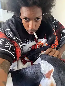 Larry-n-clouds's cam snapshot