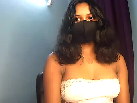 PAYARI_PURVI's cam snapshot