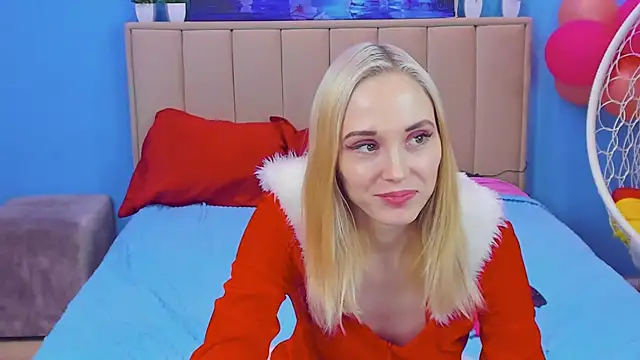 Gina_Gina_love's cam snapshot