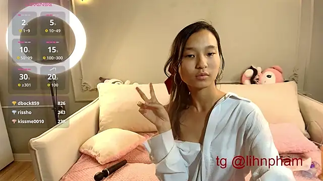 lihnpham's cam snapshot