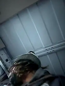 2HandsLong live sex cam