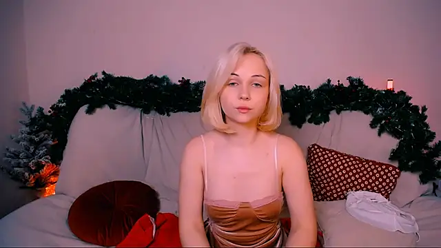 ElenaMonroe's cam snapshot