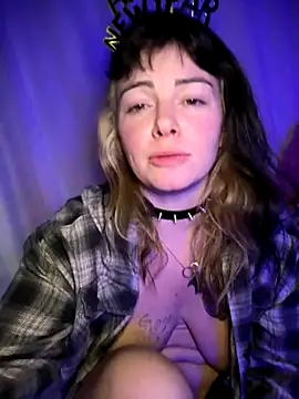 NaughtyFknVeteran's cam snapshot