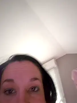 Girlysensuelle's cam snapshot