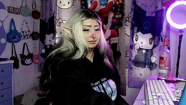 lussyevans24's cam snapshot