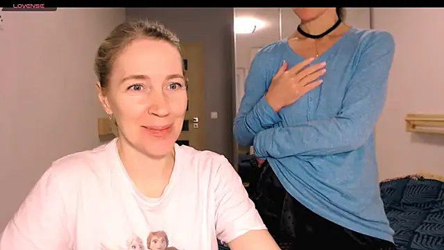 Pepper_mur's cam snapshot