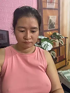 Bollozzy_89 live sex cam