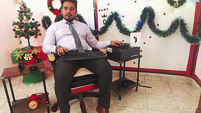 KalethBigDick live sex cam