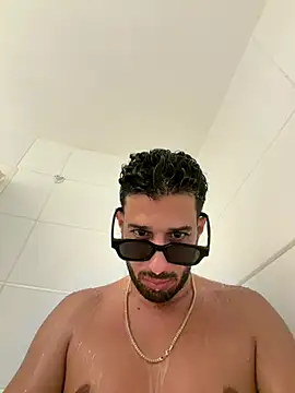 husbandandwifetobe live sex cam