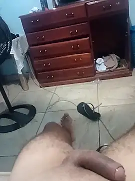 pintoloooooo's cam snapshot