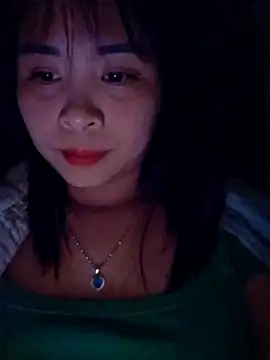 Squirrel-Pear's cam snapshot