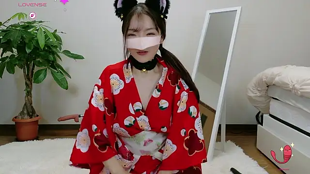momochan88 live sex cam