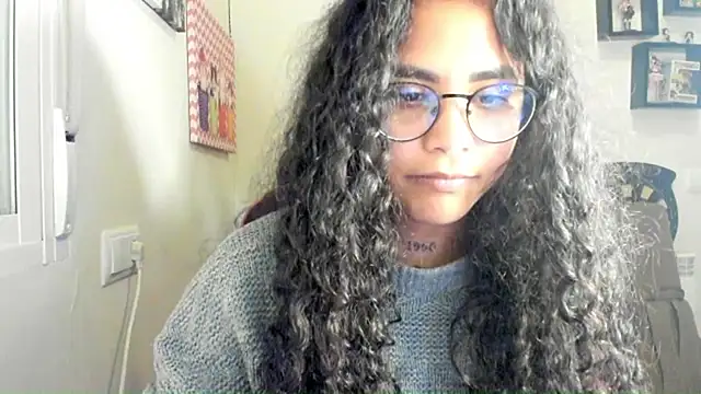 Ama_music's cam snapshot