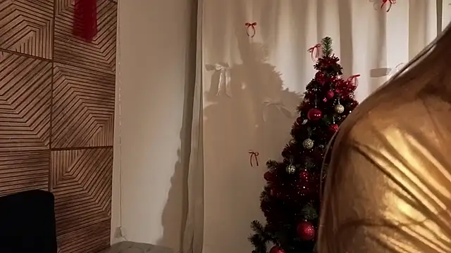 CassieCool live sex cam