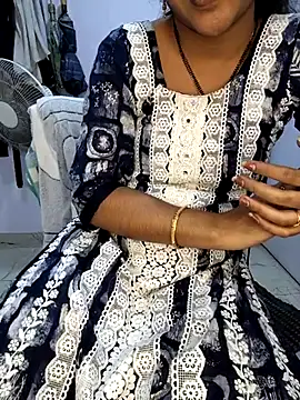 Cute-Telugu-Teacher live sex cam