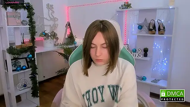 Elma_Lily's cam snapshot