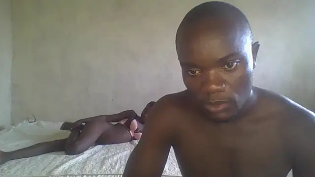 UsTwo_'s cam snapshot