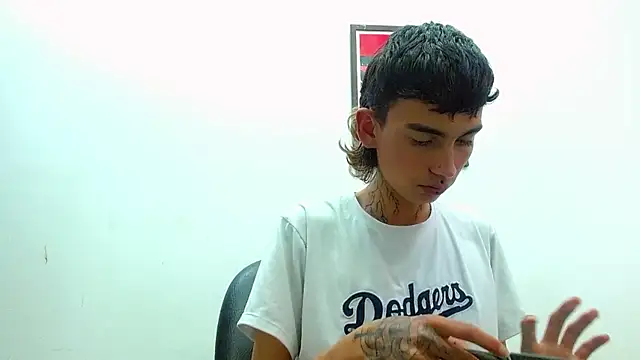 ttimy_x_boy live sex cam