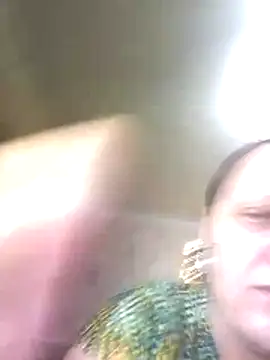 Tupo070481's cam snapshot