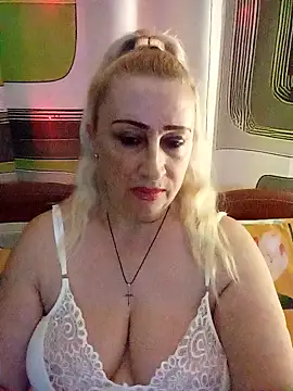 Esenia505's cam snapshot