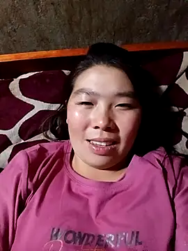 quynhkoolbae's cam snapshot