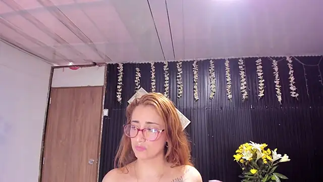 lalanaughty live sex cam