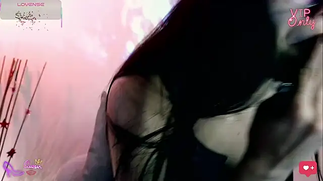 LauGrayJ live sex cam