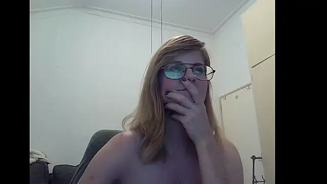 SavannaGirly's cam snapshot