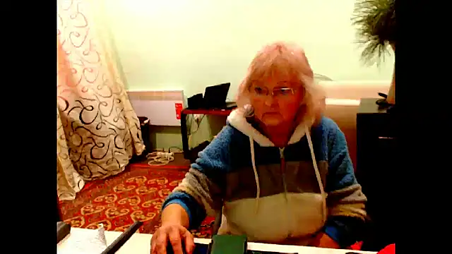 Natali7634 live sex cam